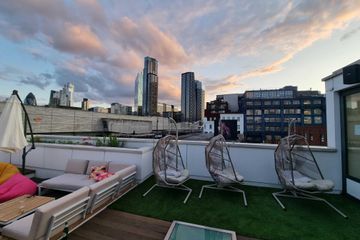 Rest van de wereld   Sky Guild Gaming Centre image 2