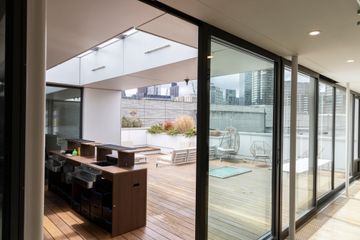 Rest van de wereld   Sky Guild Gaming Centre image 4