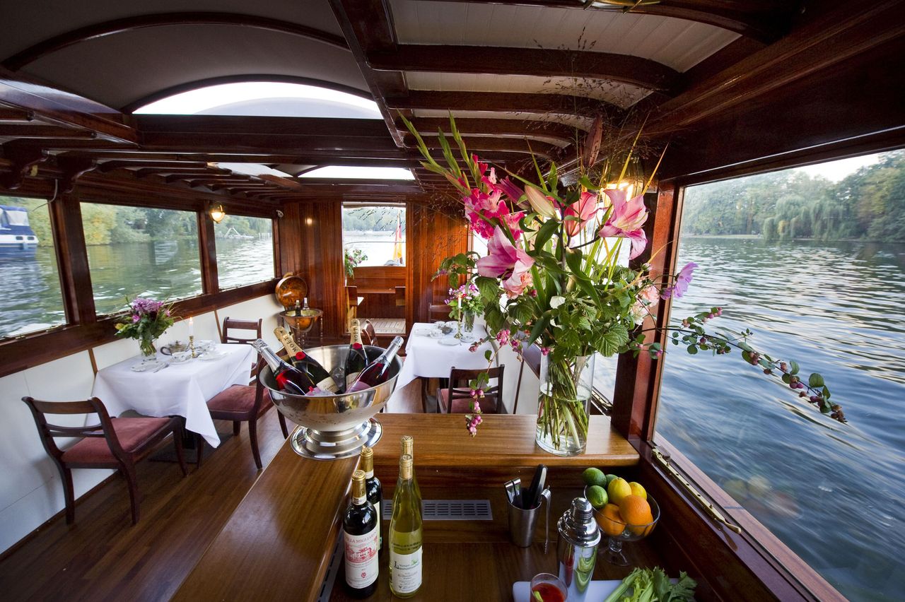 Berlin PR & Marketing Event Schiff/Eventschiff/Floß MS Sir Peter image 10