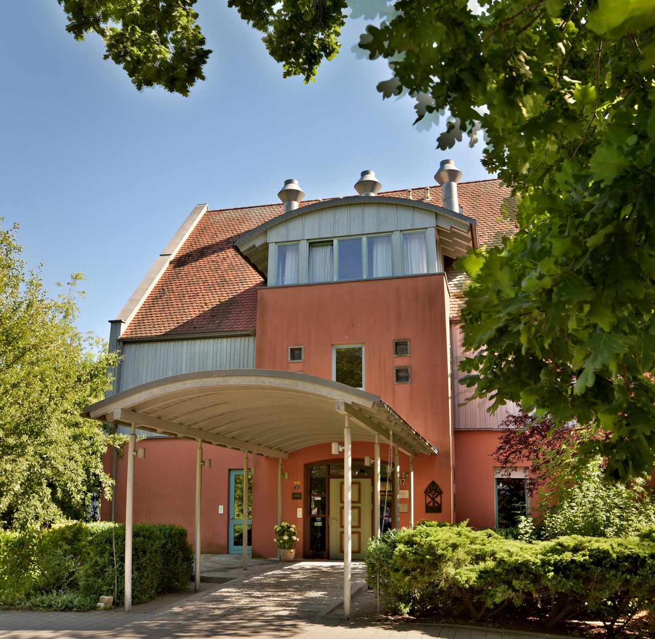 Rest of the World   Hotel & Gasthaus Rottner image 2
