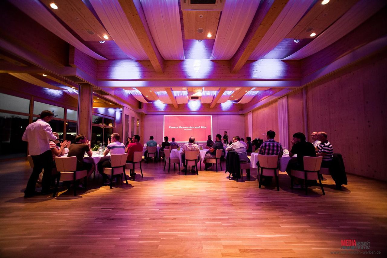 Bad Homburg PR & Marketing Event Hochzeitssaal/Ballsaal/Festsaal Taktgefühl image 10