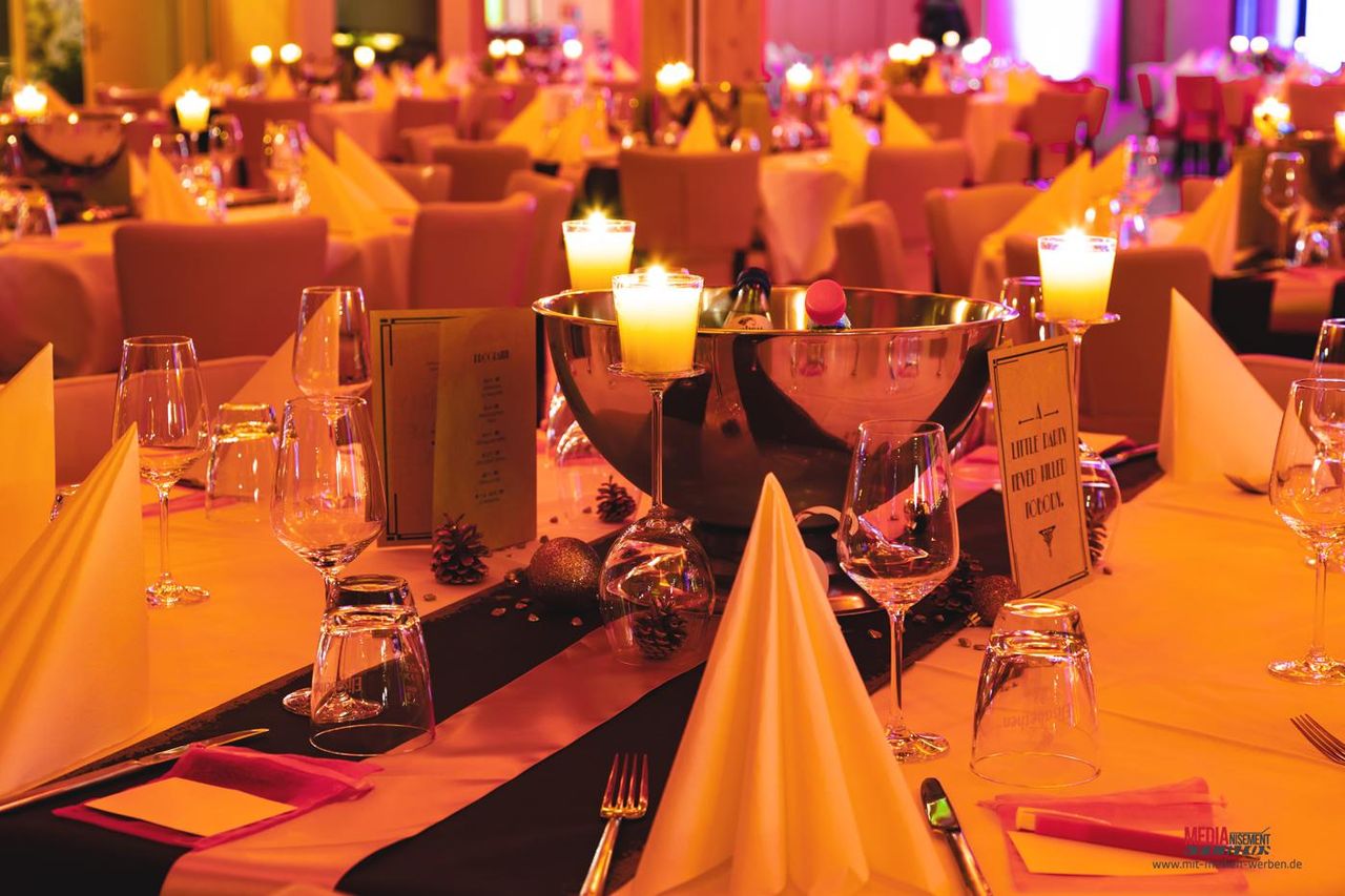 Bad Homburg PR & Marketing Event Hochzeitssaal/Ballsaal/Festsaal Taktgefühl image 10