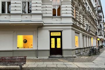 Rest der Welt   Treat Berlin Schöneberg image 0