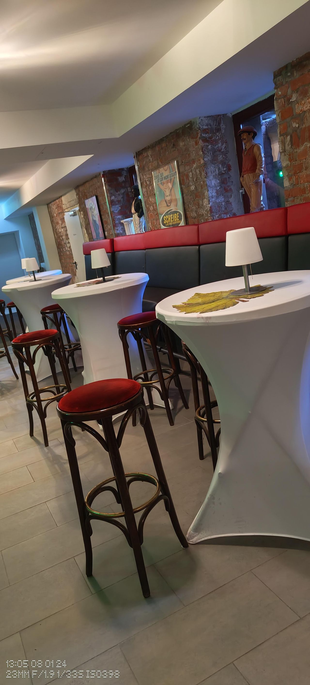 Leipzig Kreatives Meeting Veranstaltungsraum Gewölbekeller in historischem Altbau image 28