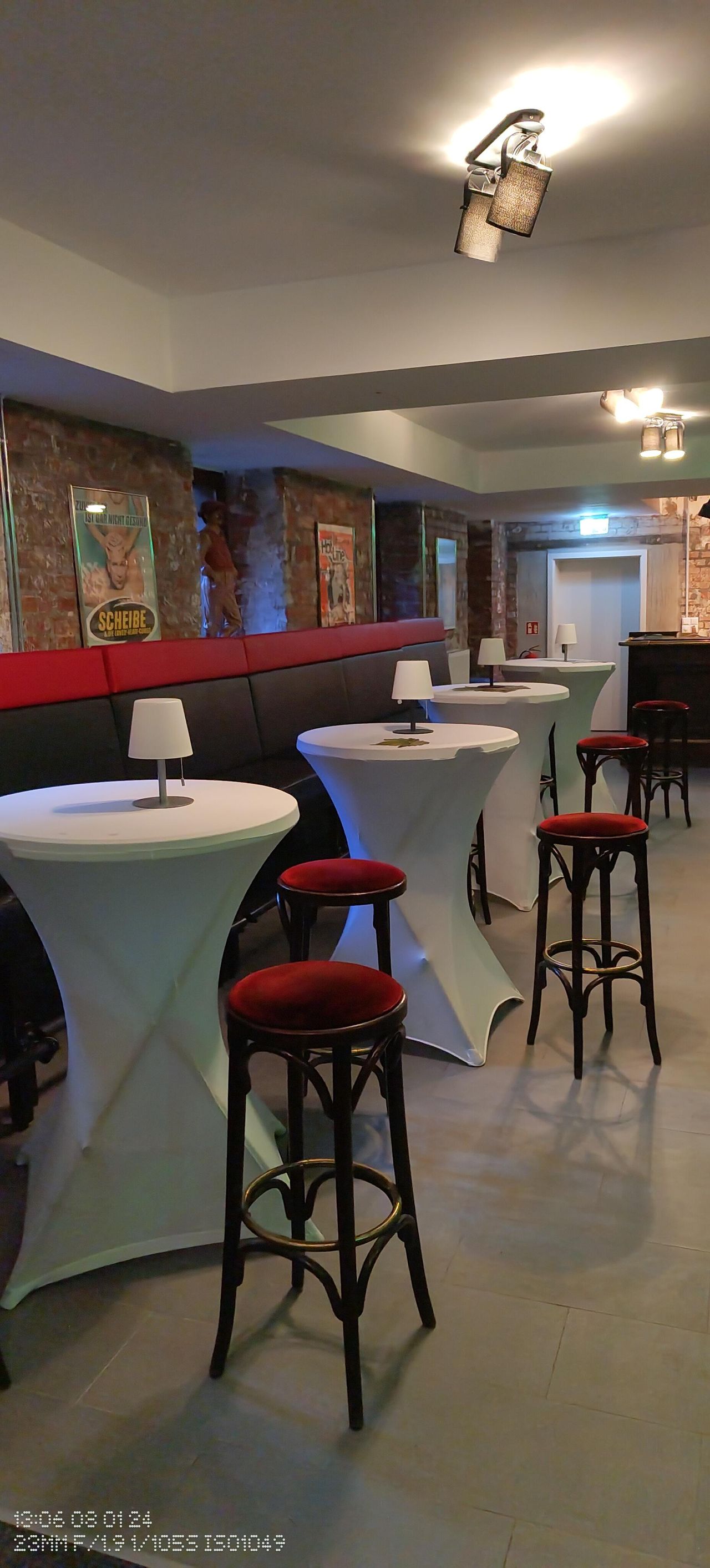 Leipzig Kreatives Meeting Veranstaltungsraum Gewölbekeller in historischem Altbau image 42