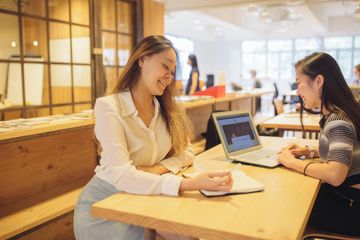 Hong Kong seminar rooms Vergaderruimte The Hive Kennedy Town - Large Meeting Room image 1