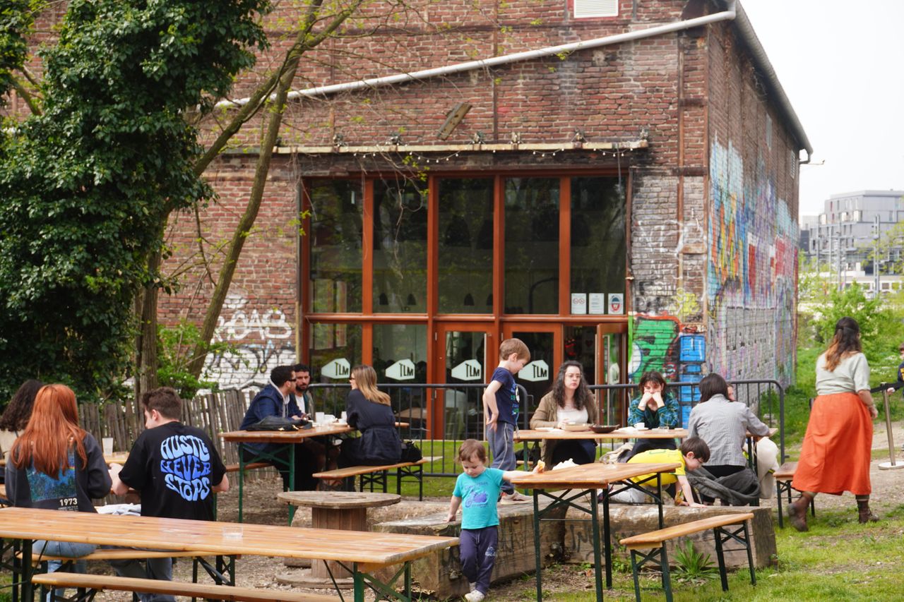 Paris  Restaurant Le TLM image 9