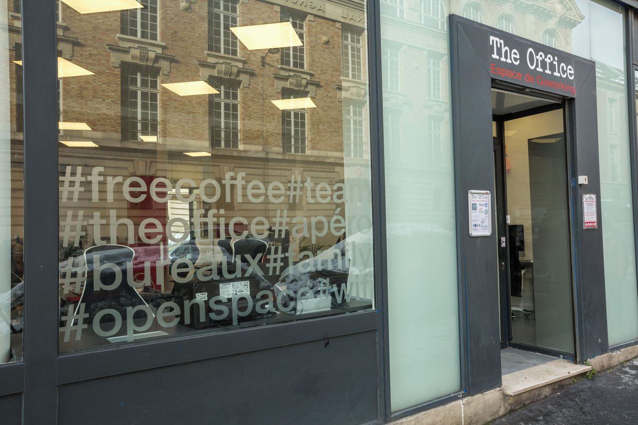 Paris training rooms Coworking Space The Office Paris CA image 15