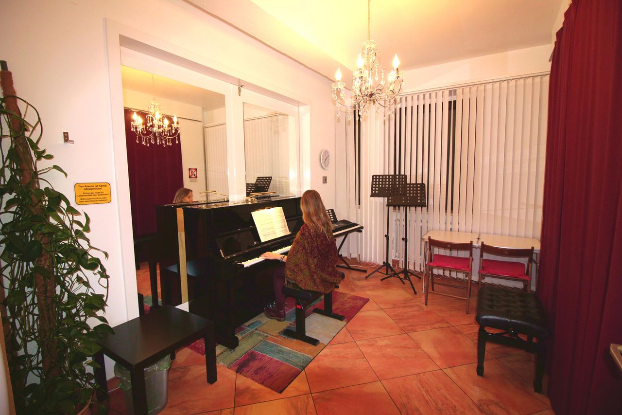 Berlin Kreatives Meeting Seminar rooms  image 3