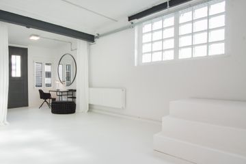 Düsseldorf Vorführung Fotostudio 0211studio image 4