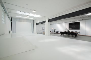 Düsseldorf Vorführung Fotostudio 0211studio image 0