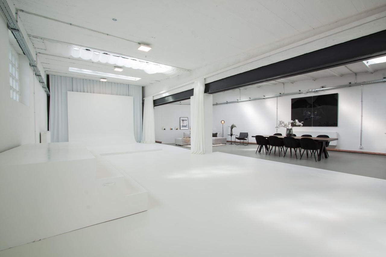 Düsseldorf Vorführung Fotostudio 0211studio image 0