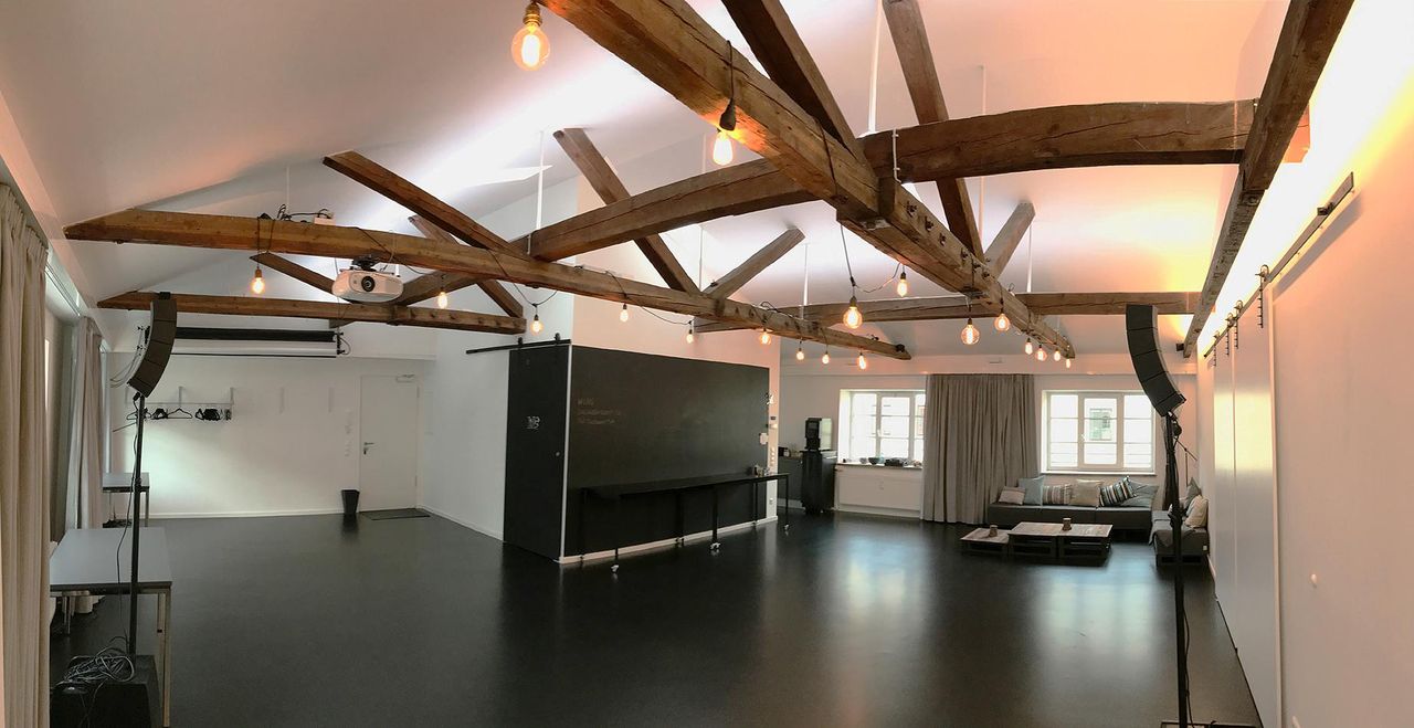 Munich training rooms Loft Dachwerk Event image 9