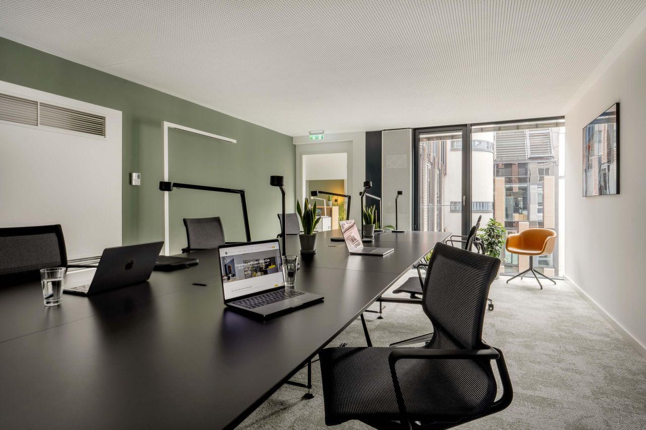 Rest der Welt Mobiles Arbeiten  Office Club München image 17