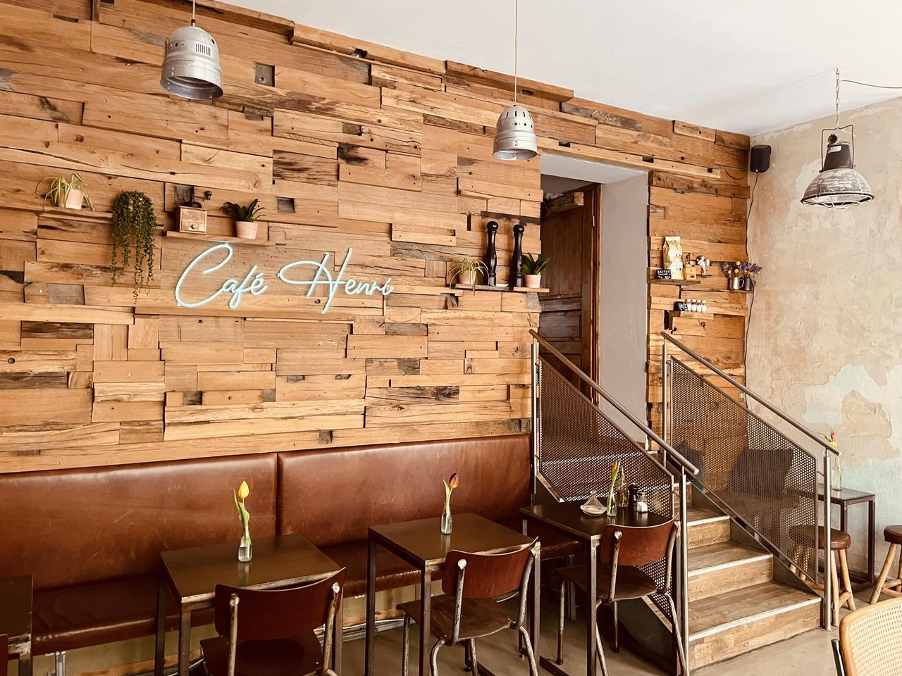 München Teamsitzung Café Café Henri image 0