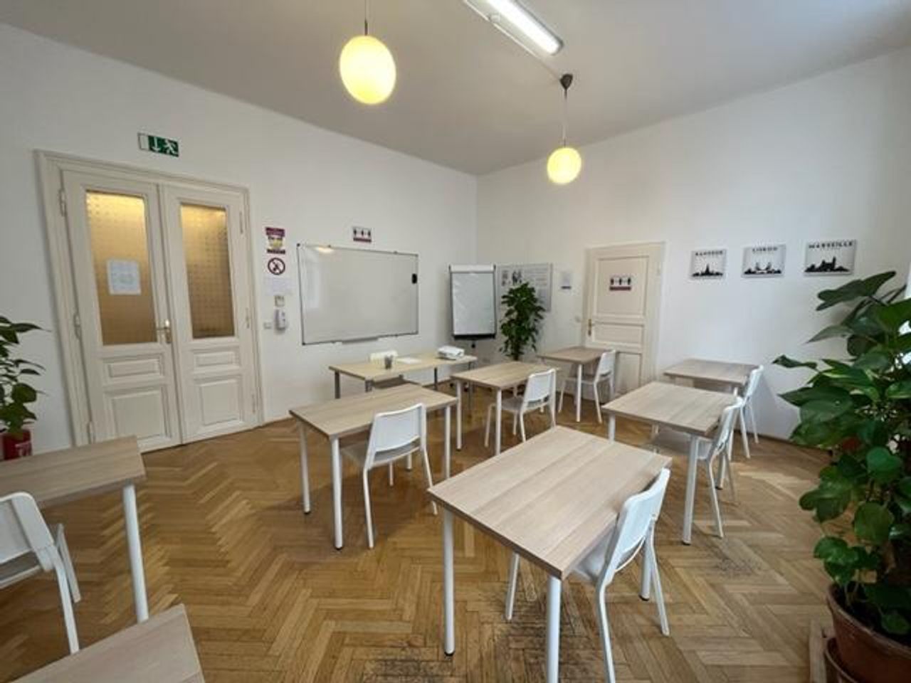 Vienna Kreatives Meeting Function Room  image 9