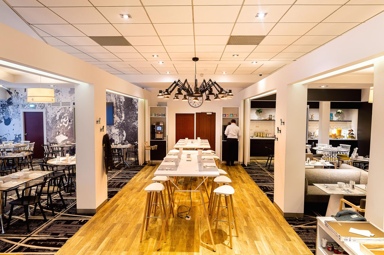 Rueil-Malmaison Réunion créative Function Room  image 18