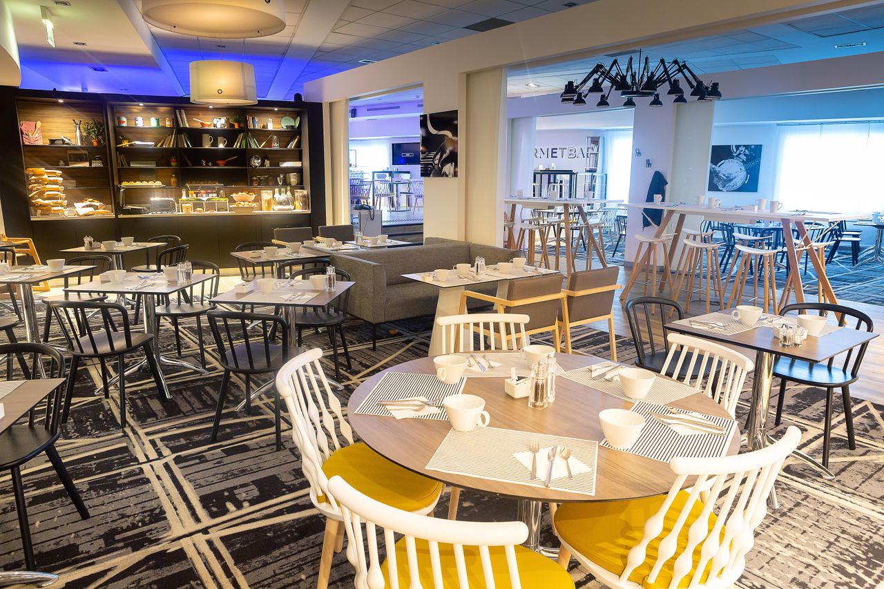 Rueil-Malmaison Réunion créative Function Room  image 17