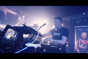 Rest der Welt   Music Club Munich image 4