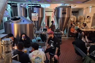 Rest der Welt   Straßenbräu Brewery image 2