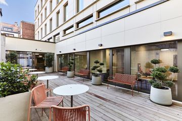 Rest of the World Coworking Meeting room Clockwise Antwerp image 0