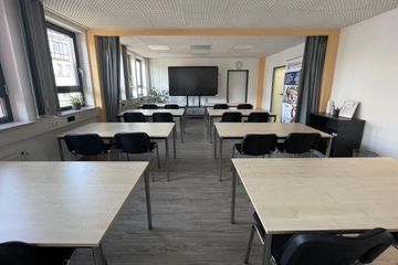 Bochum Kunden-Meeting Meeting room Flexibel und vielseitig nutzbare Räumlichkeiten in Bochum-Riemke! image 0