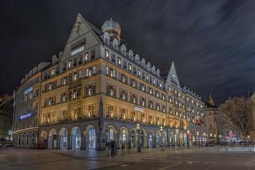 Munich Party Function Room HIRMER Rooftop image 8