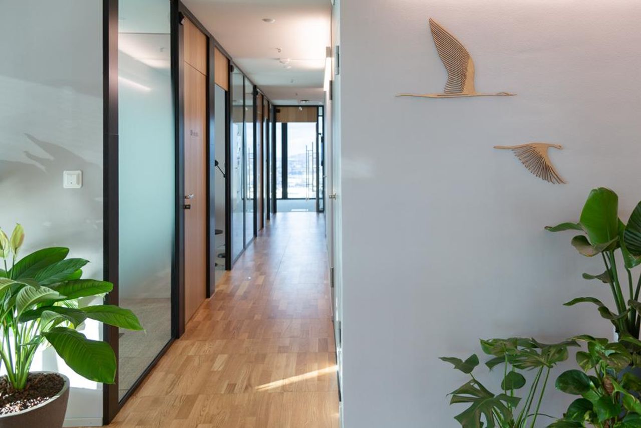 Basel  Workshop spaces FlexOffice Basel Messeturm image 3