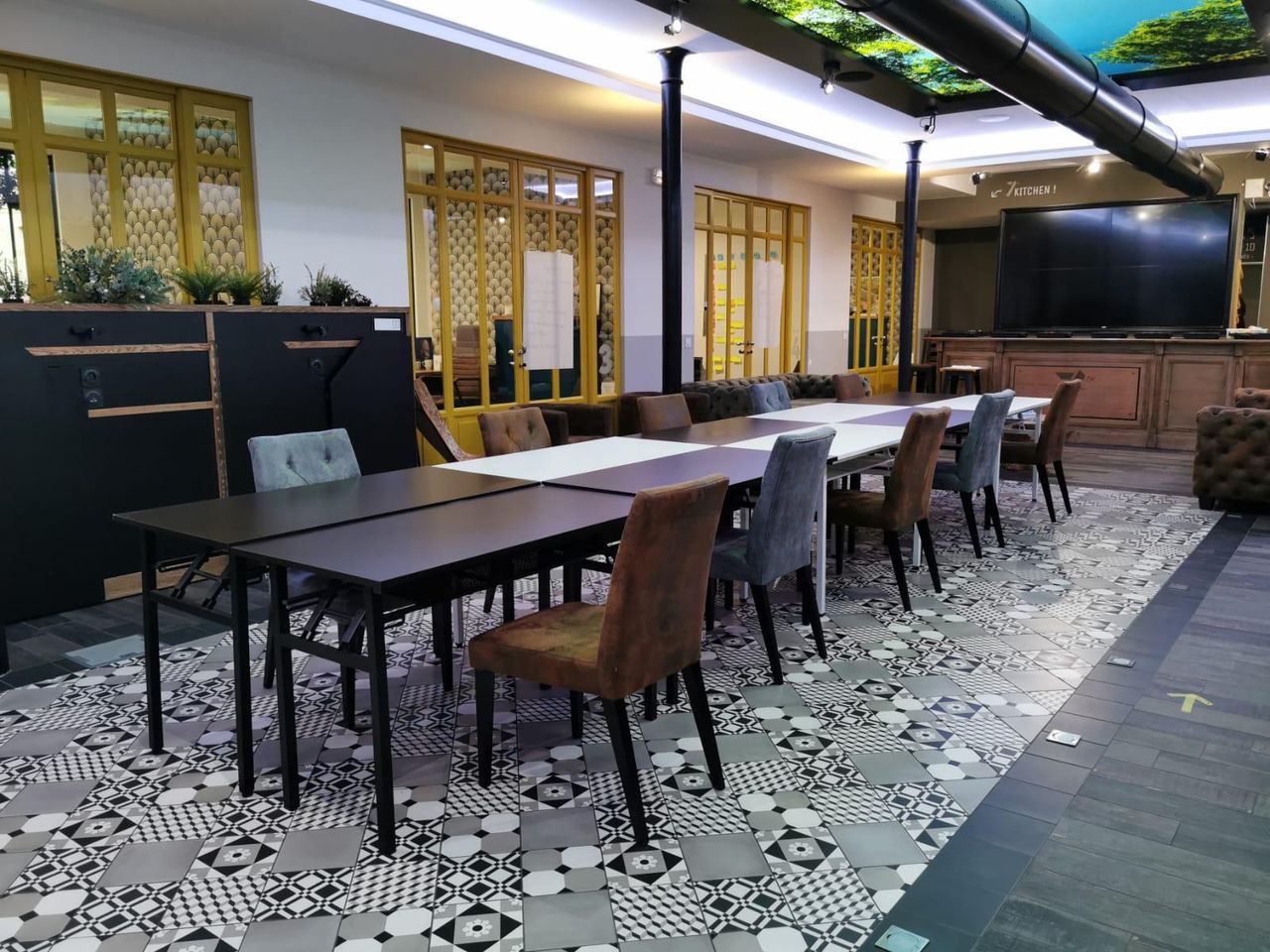 Bordeaux Client Meeting Coworking spaces Seven  7Th image 13