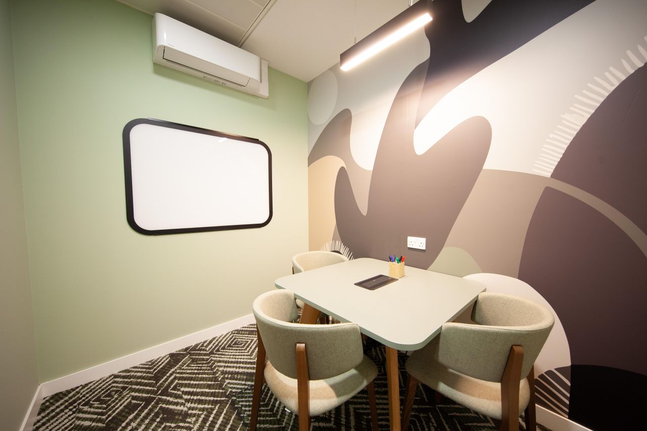 Rest of the World   Runway East- Bloomsbury image 9