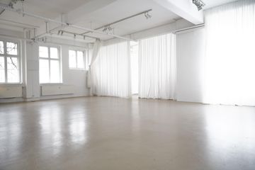 Rest der Welt Coworking Studio Gartenstudios image 6