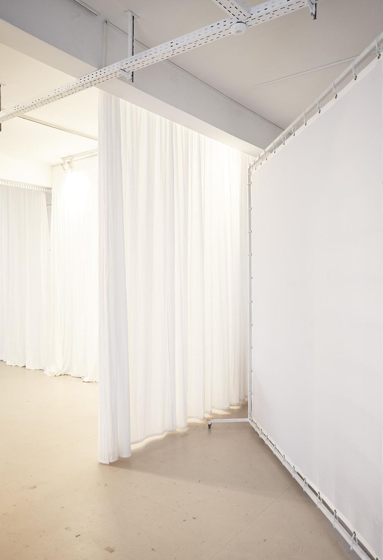 Rest der Welt Coworking Studio Gartenstudios image 12