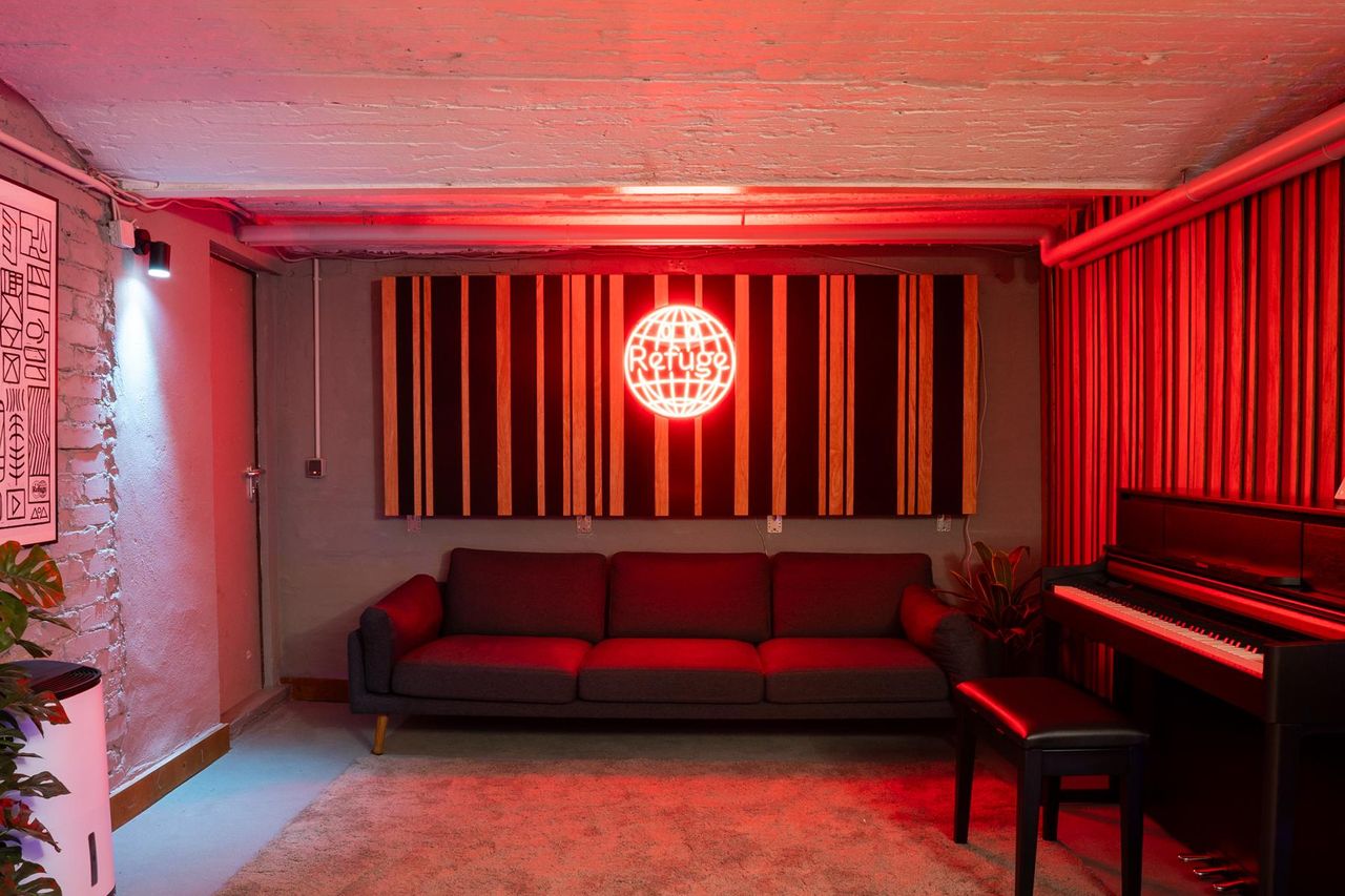 Berlin Coworking Tonstudio Refuge Worldwide image 4