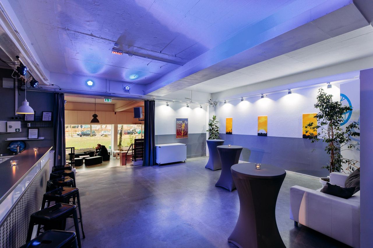 Berlin PR & Marketing Event Veranstaltungsraum Moderne Eventhalle im urbanen Berliner Gallery District image 10