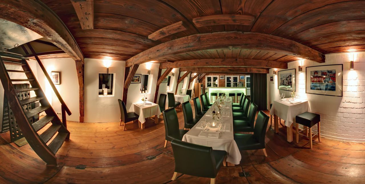 Elmshorn Sommerfest Historisches Gebäude Das Waterfront direkt an der Elbe image 10