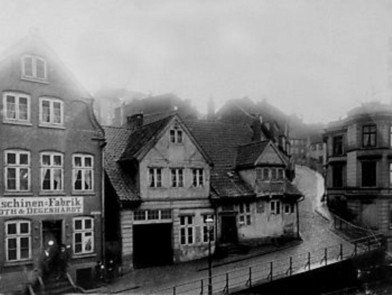 Elmshorn Sommerfest Historisches Gebäude Das Waterfront direkt an der Elbe image 10
