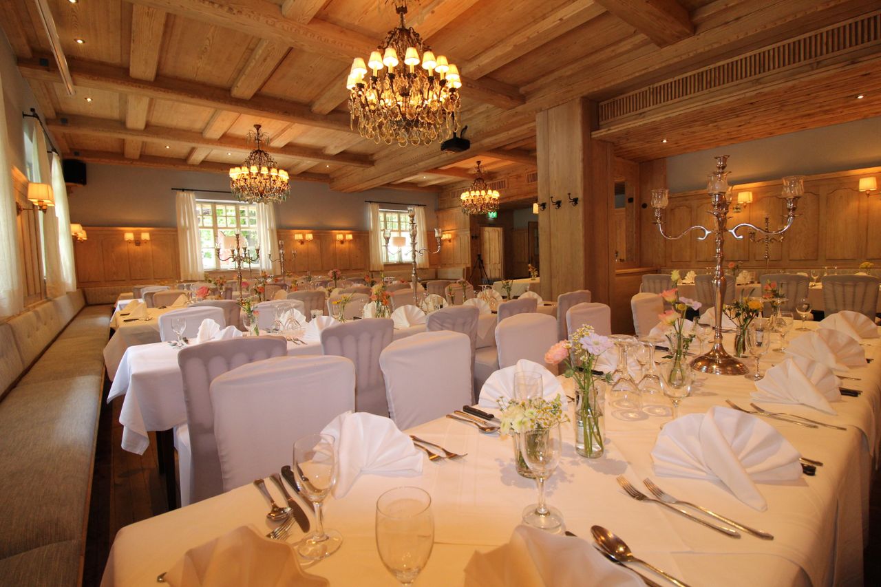 München PR & Marketing Event Veranstaltungsraum Gasthof Hinterbrühl am See | Weihnachtsfeier & Eisstockschießen image 10