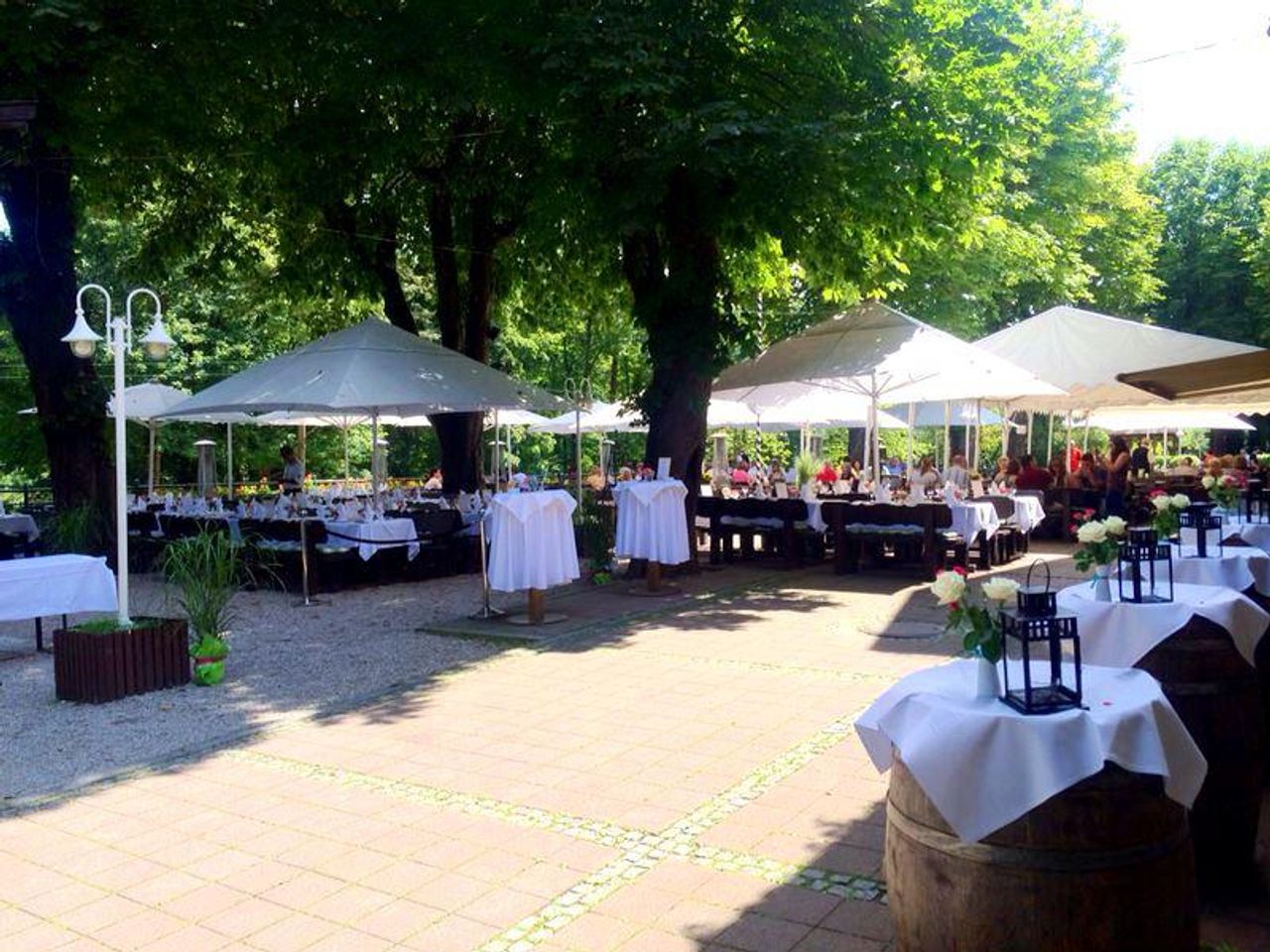 München PR & Marketing Event Veranstaltungsraum Gasthof Hinterbrühl am See | Weihnachtsfeier & Eisstockschießen image 10