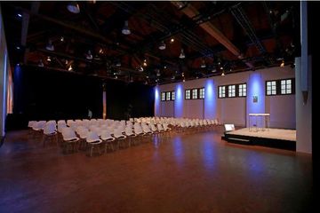 Rest der Welt PR & Marketing Event Veranstaltungsraum Imposante Schinkelhalle Potsdam image 10