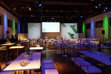 Rest der Welt PR & Marketing Event Veranstaltungsraum Imposante Schinkelhalle Potsdam image 10
