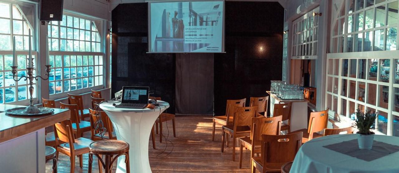 Ismaning PR & Marketing Event Veranstaltungsraum Bar Ludwig II image 10