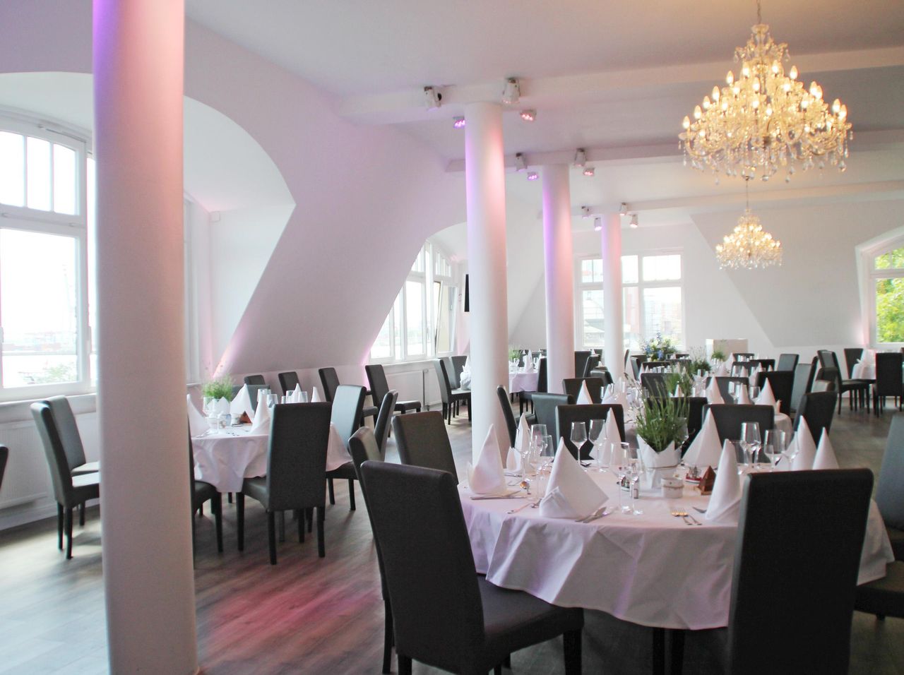 Hamburg PR & Marketing Event Veranstaltungsraum Die Elblocation Panorama Lounge image 10