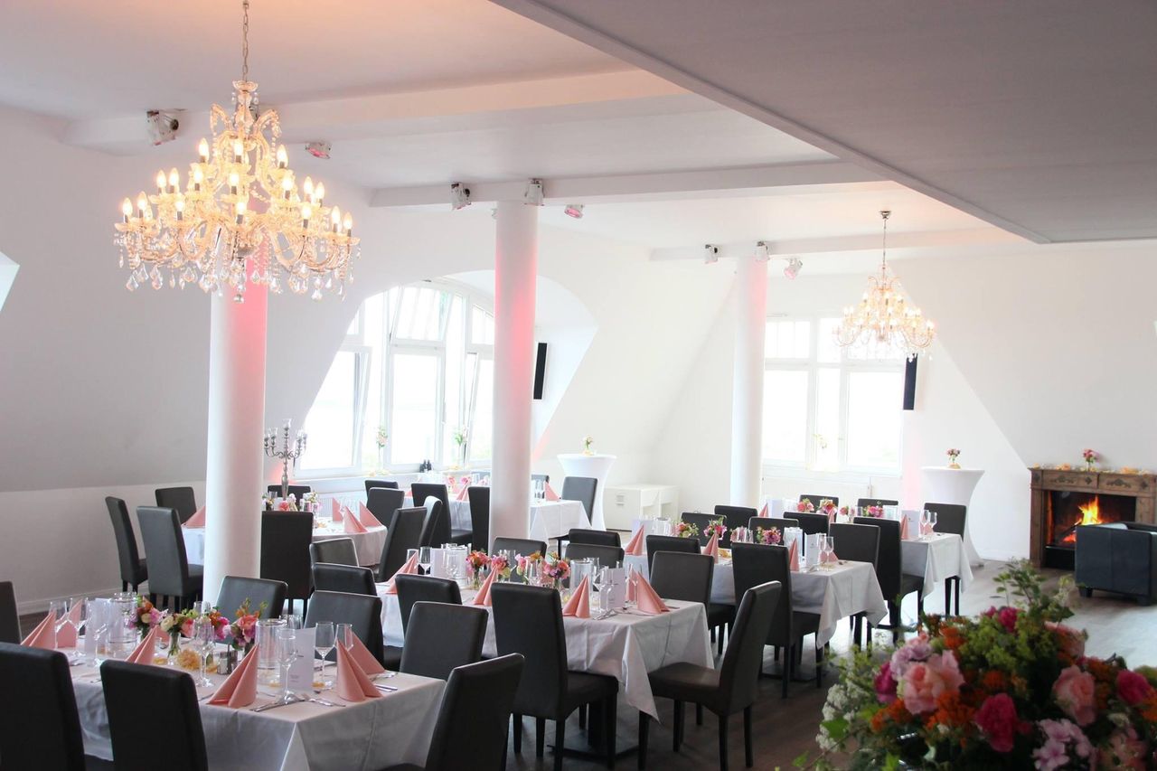 Hamburg PR & Marketing Event Veranstaltungsraum Die Elblocation Panorama Lounge image 10