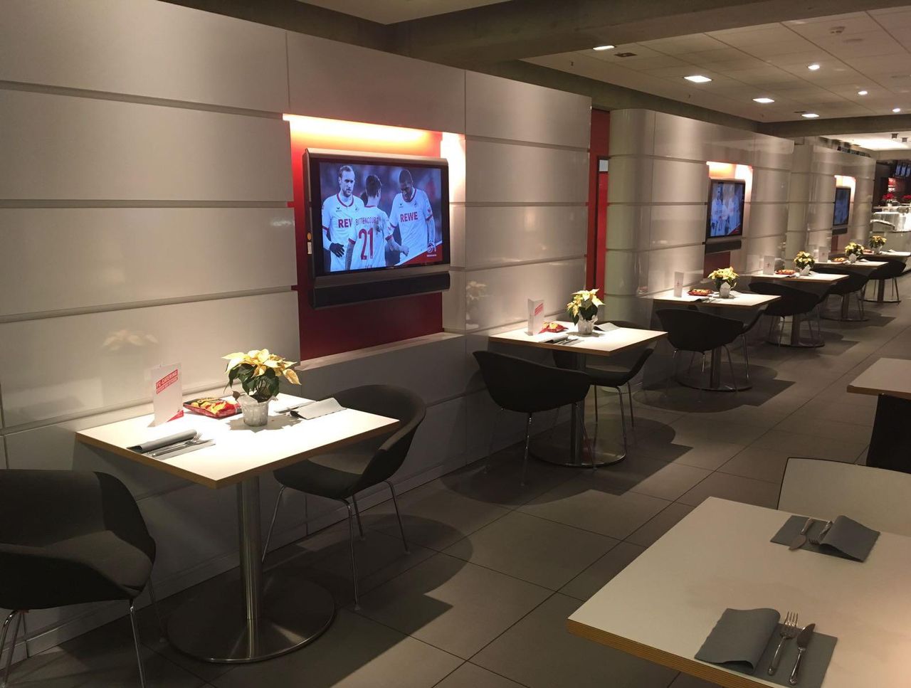 Frechen PR & Marketing Event Erlebnislocation/Sportstätte RheinEnergieSTADION image 10