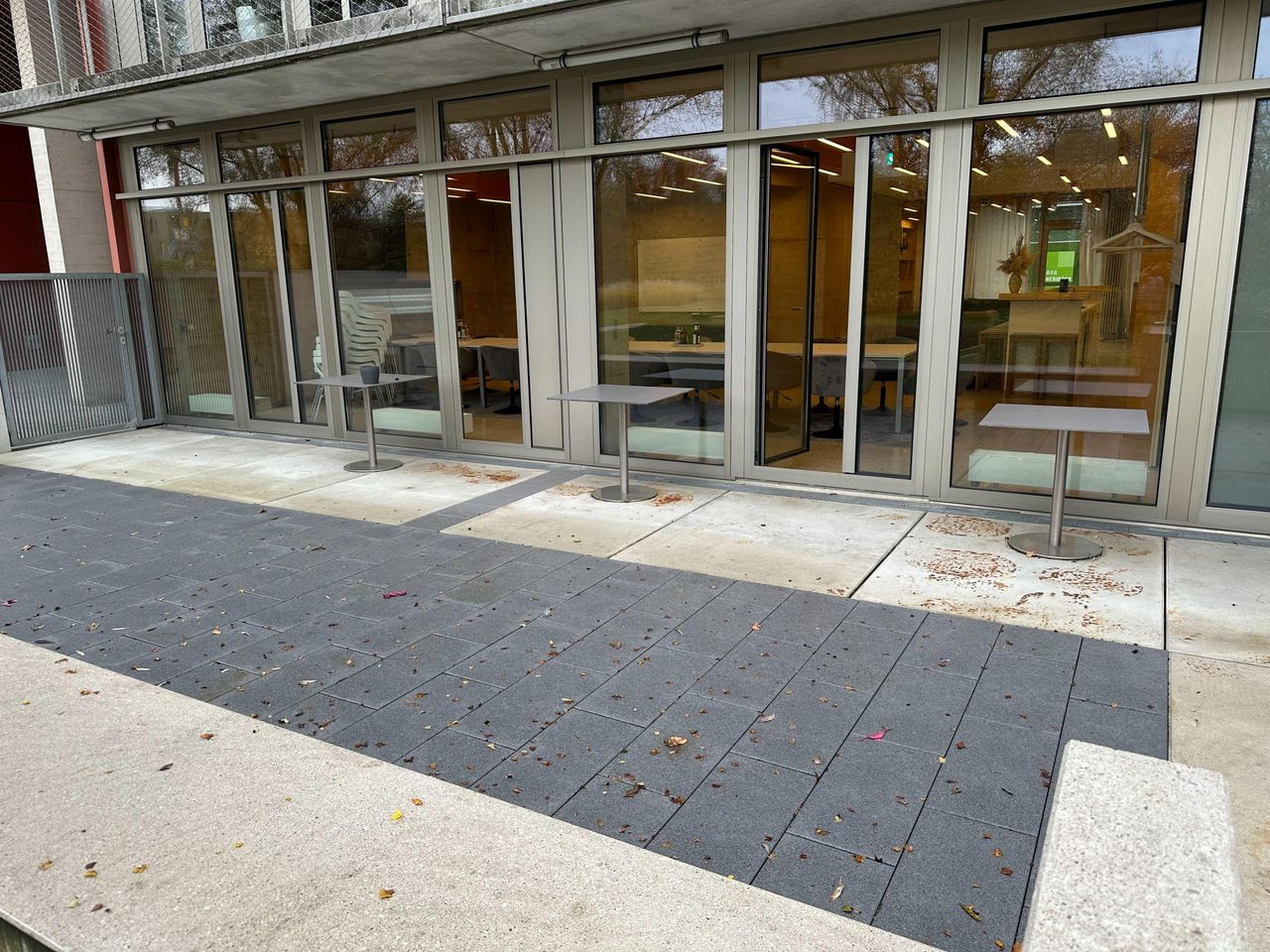 Cologne   Burcu Gözen image 8