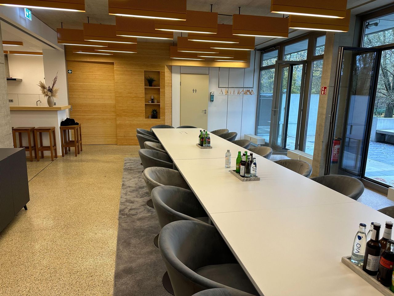 Cologne   Burcu Gözen image 9