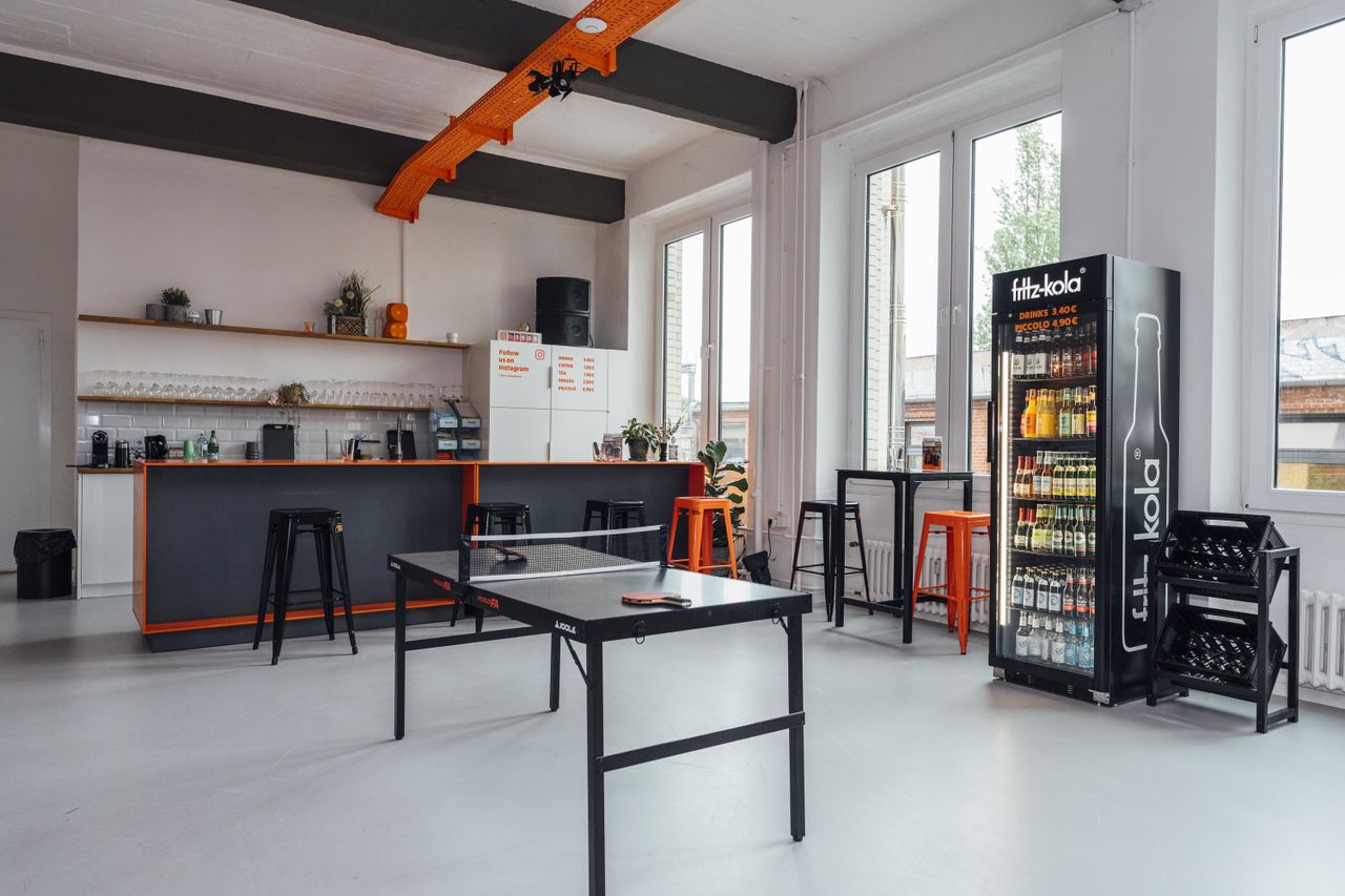 Rest of the World Mobiles Arbeiten  Your Showdown image 7