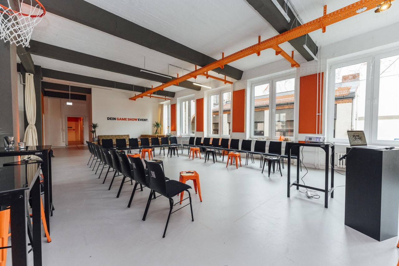 Rest of the World Mobiles Arbeiten  Your Showdown image 3