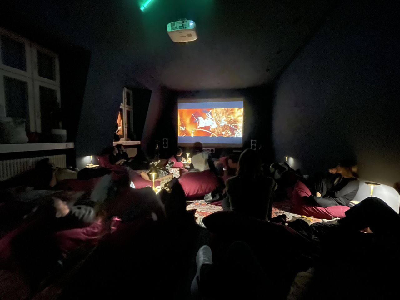 Rest der Welt   Forest Cinema image 4