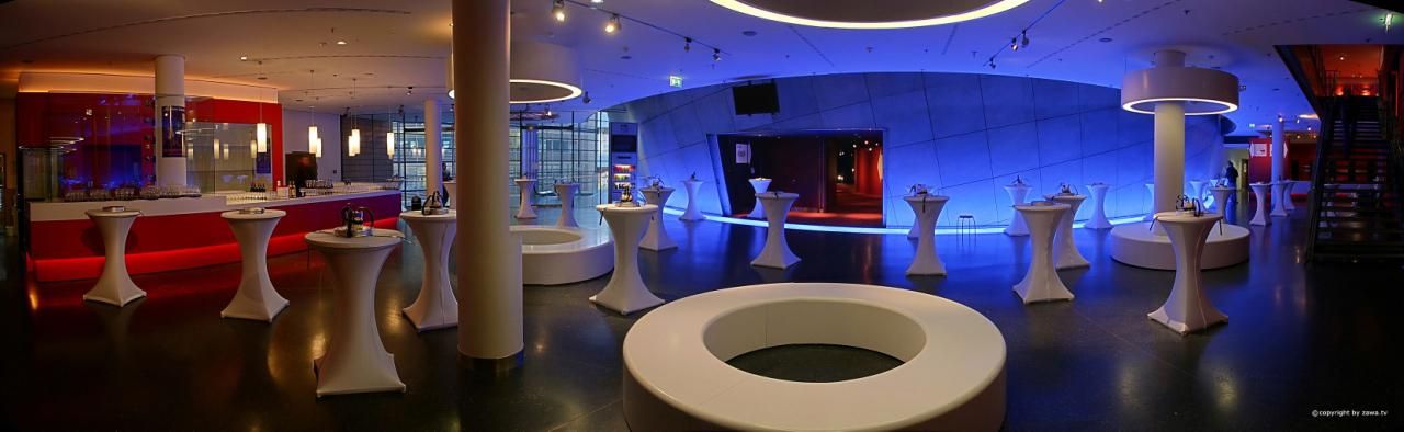 Berlin PR & Marketing Event Veranstaltungsraum Futuristisch und einmalig! image 10